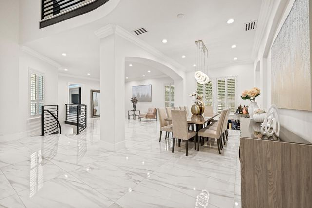 318 Canyon Falls, Folsom, CA 95630