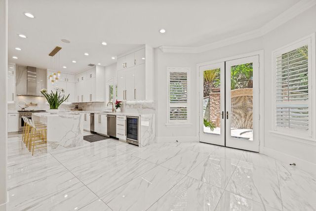 318 Canyon Falls, Folsom, CA 95630