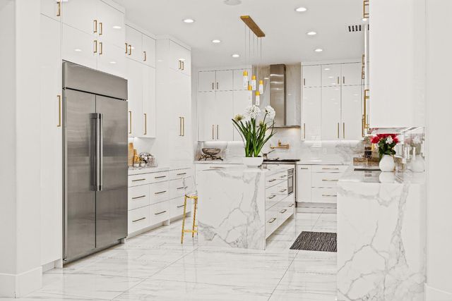 318 Canyon Falls, Folsom, CA 95630