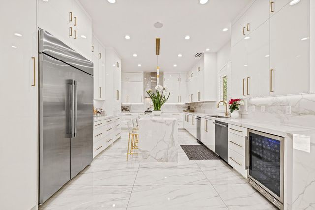 318 Canyon Falls, Folsom, CA 95630