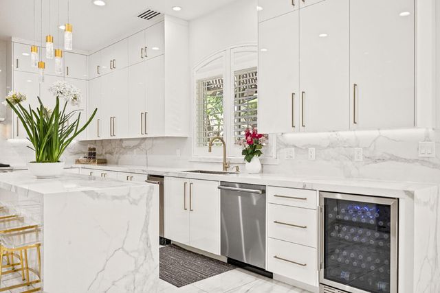 318 Canyon Falls, Folsom, CA 95630