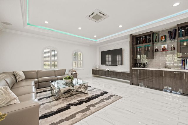 318 Canyon Falls, Folsom, CA 95630