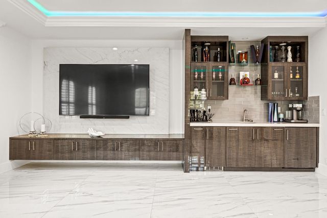 318 Canyon Falls, Folsom, CA 95630