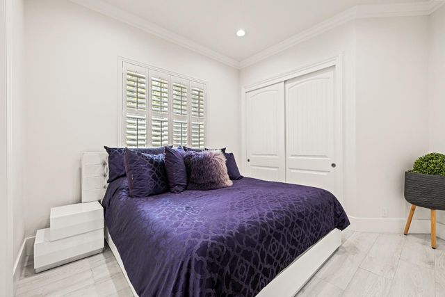 318 Canyon Falls, Folsom, CA 95630