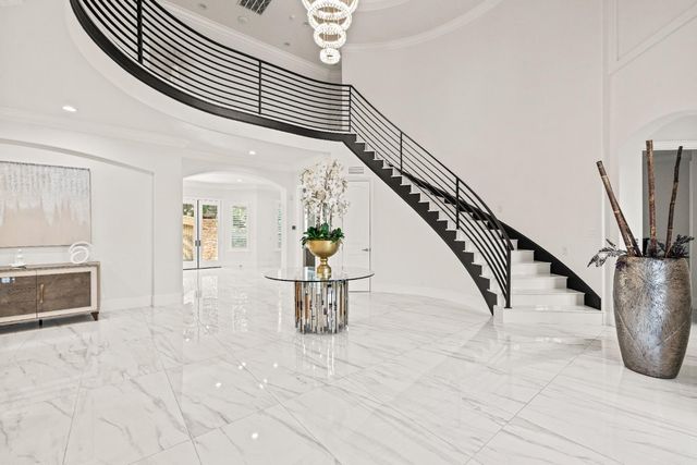 318 Canyon Falls, Folsom, CA 95630