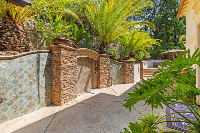 318 Canyon Falls, Folsom, CA 95630