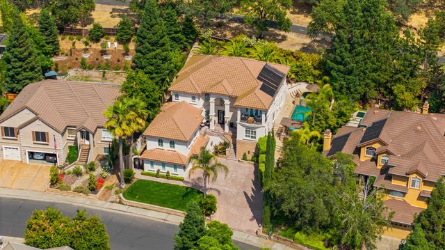 318 Canyon Falls, Folsom, CA 95630