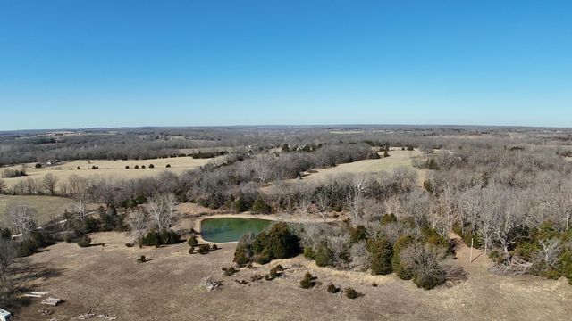 118 Indian Creek Loop, Buffalo, MO 65622