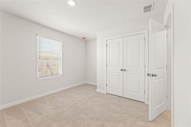 8055 Dickens Drive, Fairburn, GA 30213