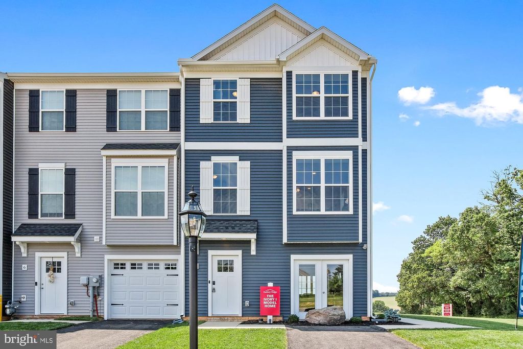 720 BUR OAK COURT #76, Aberdeen, MD 21001
