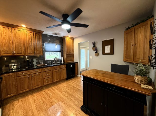 20332 DEVORE Road, Meadville, PA 16335