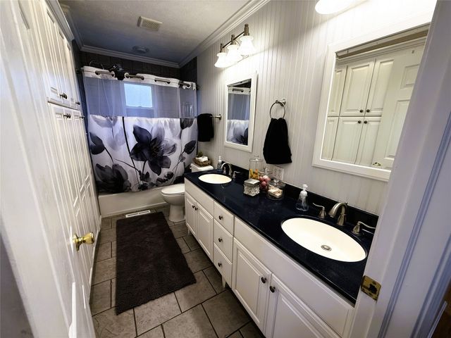 20332 DEVORE Road, Meadville, PA 16335