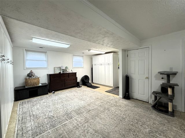 20332 DEVORE Road, Meadville, PA 16335