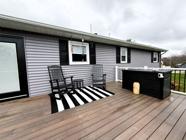 20332 DEVORE Road, Meadville, PA 16335