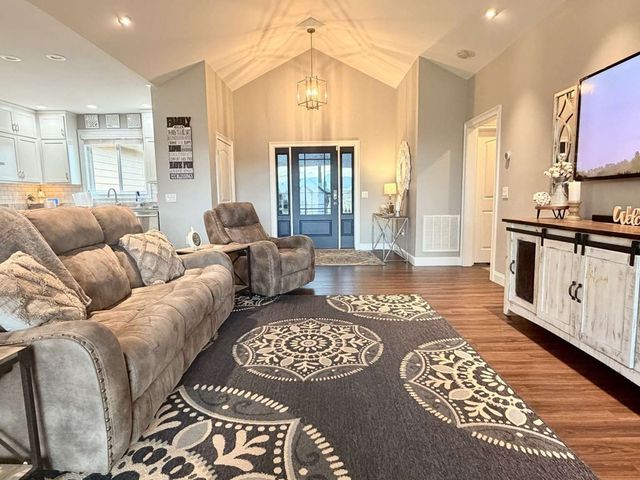 373 New Forest Road, Young Harris, GA 30582