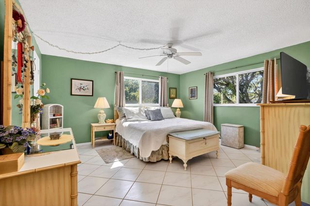 330 NE 26th Avenue 318, Boynton Beach, FL 33435