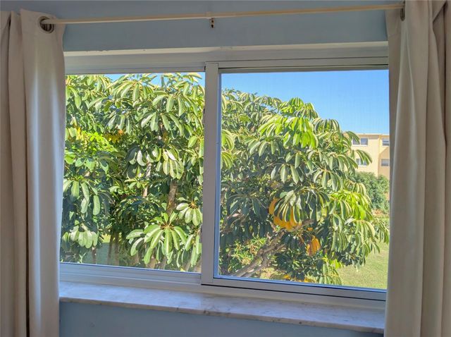 330 NE 26th Avenue 318, Boynton Beach, FL 33435