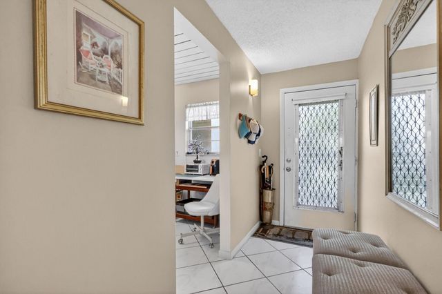 330 NE 26th Avenue 318, Boynton Beach, FL 33435