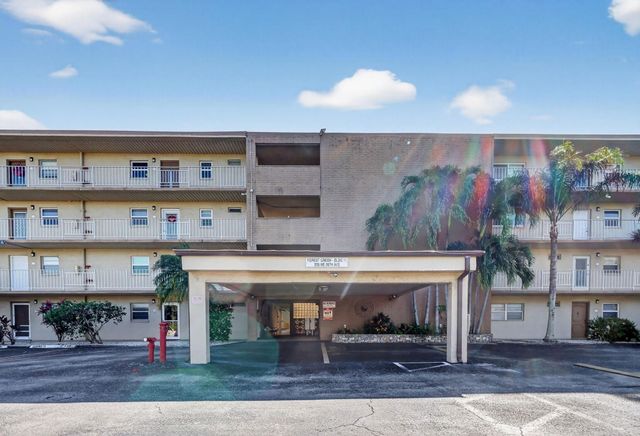 330 NE 26th Avenue 318, Boynton Beach, FL 33435