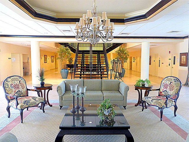 330 NE 26th Avenue 318, Boynton Beach, FL 33435