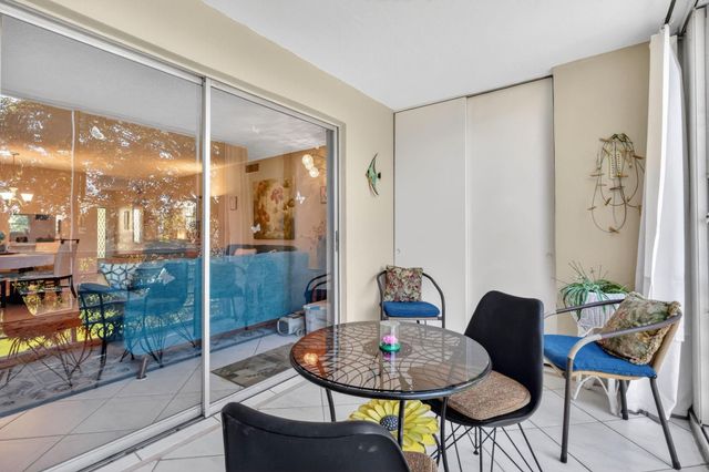 330 NE 26th Avenue 318, Boynton Beach, FL 33435