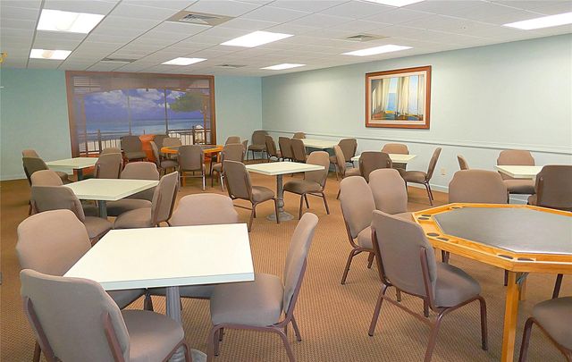 330 NE 26th Avenue 318, Boynton Beach, FL 33435