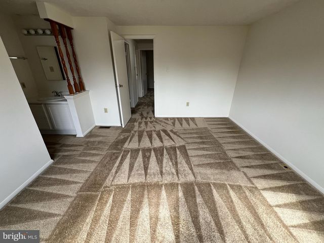 7728 HAVENSIDE TER, Rockville, MD 20855