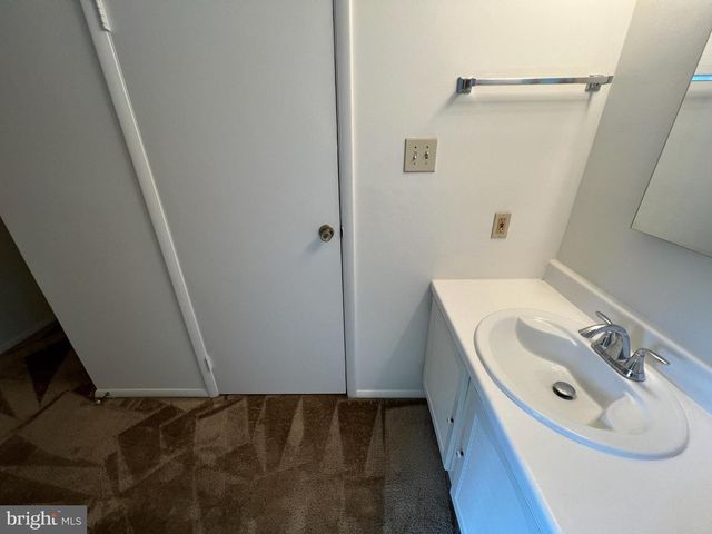 7728 HAVENSIDE TER, Rockville, MD 20855