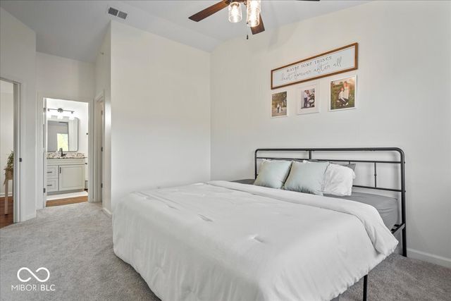 12519 Timber Creek Drive UNIT 11, Carmel, IN 46032