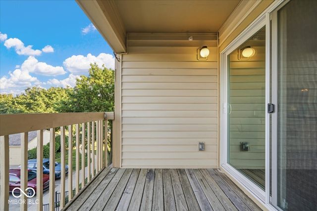 12519 Timber Creek Drive UNIT 11, Carmel, IN 46032