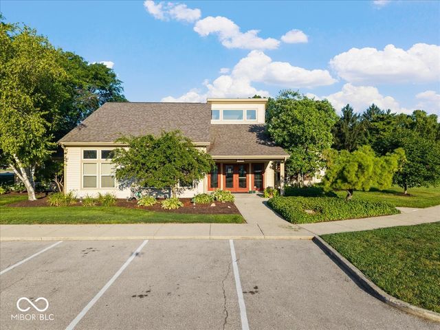 12519 Timber Creek Drive UNIT 11, Carmel, IN 46032