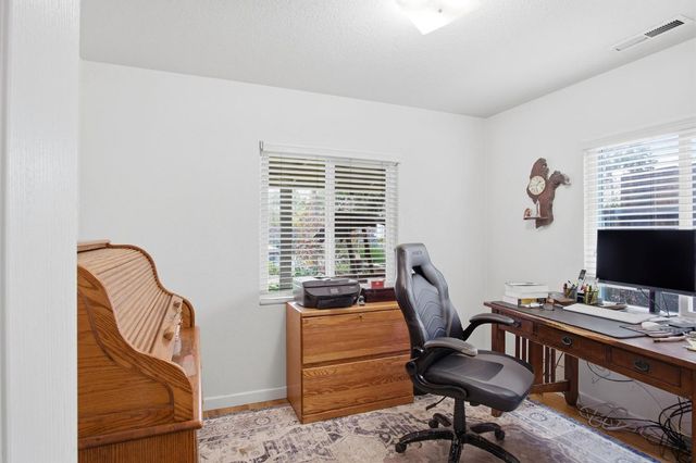 1740 Colorado Ave, Turlock, CA 95382