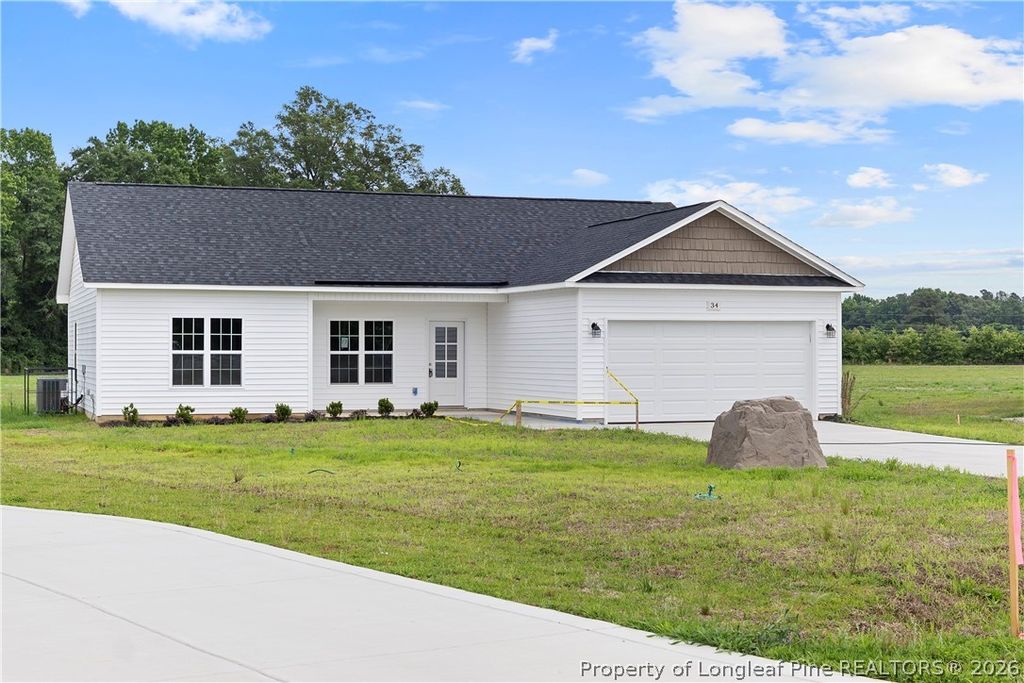 34 Chariot Circle, Lumber Bridge, NC 28357 — photo 2