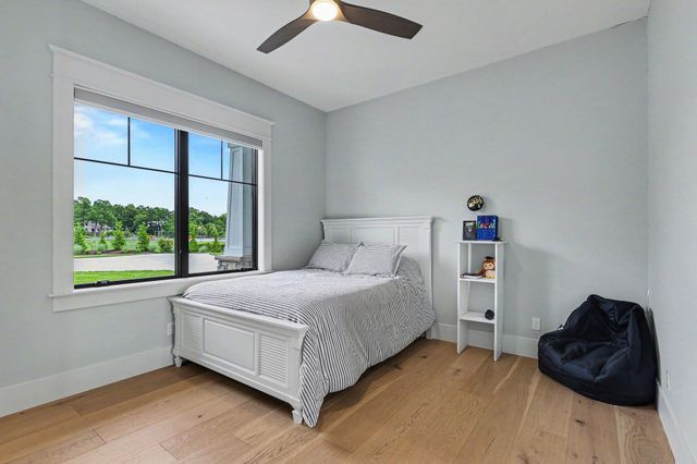 1019 Moorings Court, Muskegon, MI 49445