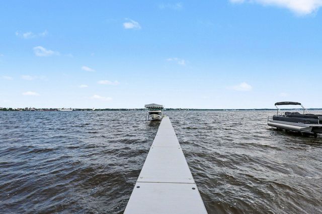 1019 Moorings Court, Muskegon, MI 49445