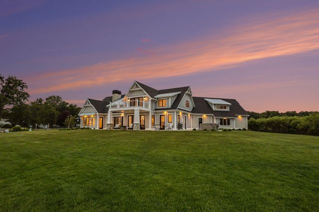 1019 Moorings Court, Muskegon, MI 49445