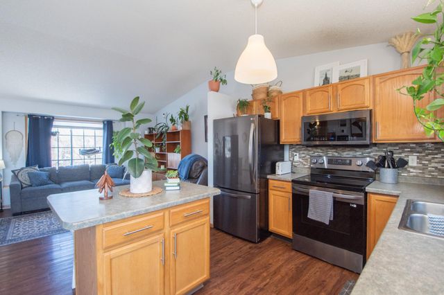 1884 Huntington Lane, West Fargo, ND 58078