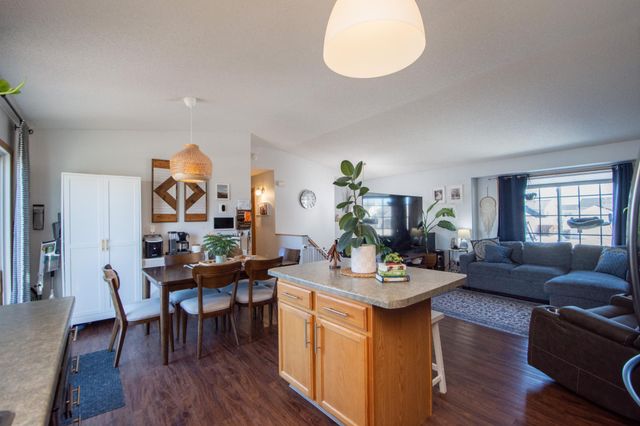 1884 Huntington Lane, West Fargo, ND 58078