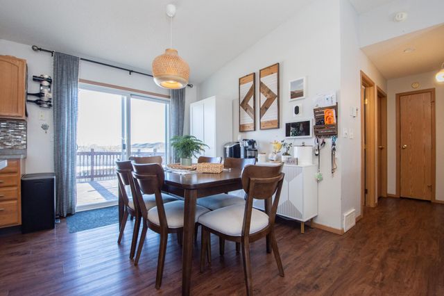 1884 Huntington Lane, West Fargo, ND 58078