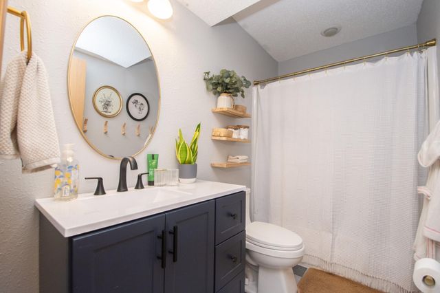 1884 Huntington Lane, West Fargo, ND 58078