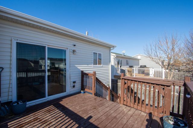 1884 Huntington Lane, West Fargo, ND 58078