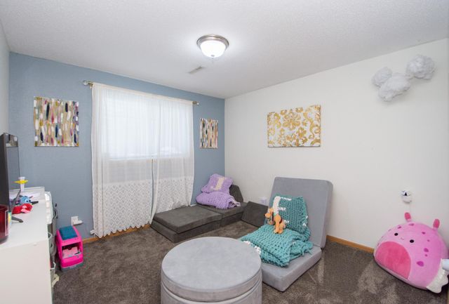 1884 Huntington Lane, West Fargo, ND 58078