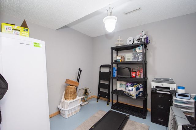 1884 Huntington Lane, West Fargo, ND 58078