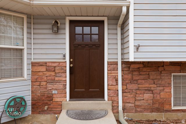 643 N 880 W, Pleasant Grove, UT 84062