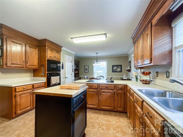 1006 Midwood Drive, Monroe, NC 28112