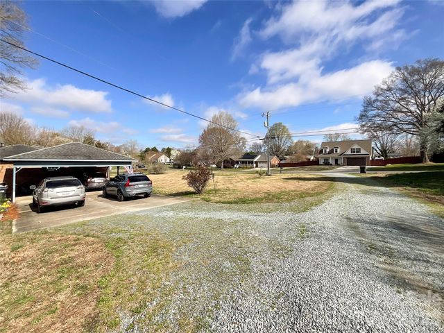 1006 Midwood Drive, Monroe, NC 28112