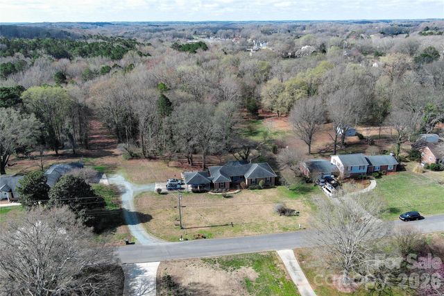 1006 Midwood Drive, Monroe, NC 28112