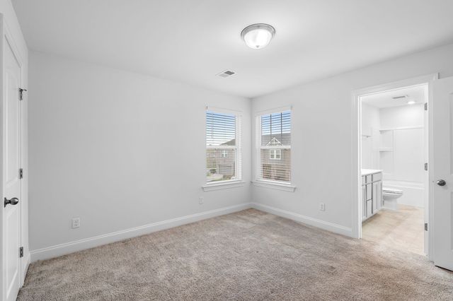 420 Palmetto Dr, Columbia, TN 38401