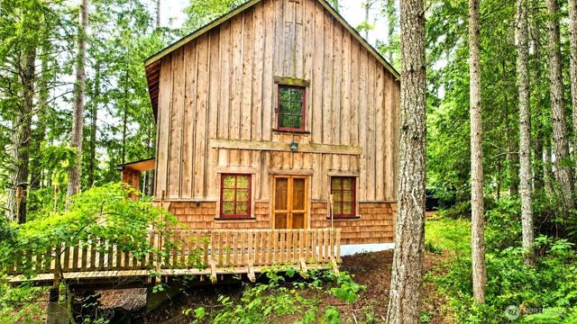 17743 Clear Lake Boulevard SE, Yelm, WA 98597
