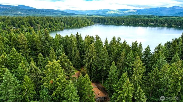 17743 Clear Lake Boulevard SE, Yelm, WA 98597